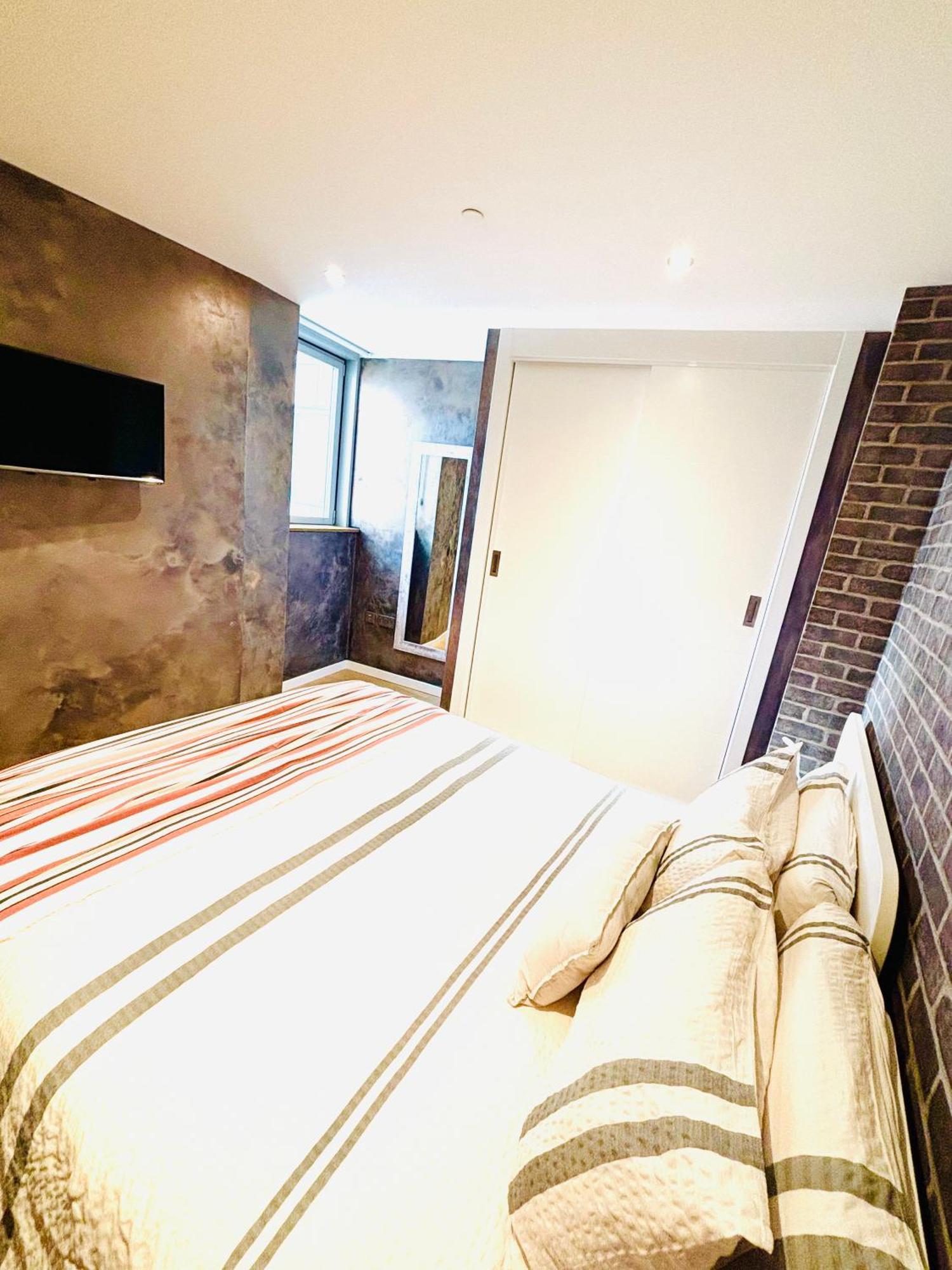 Ocean Village High Floor Luxury Modern Apartment 直布罗陀 外观 照片