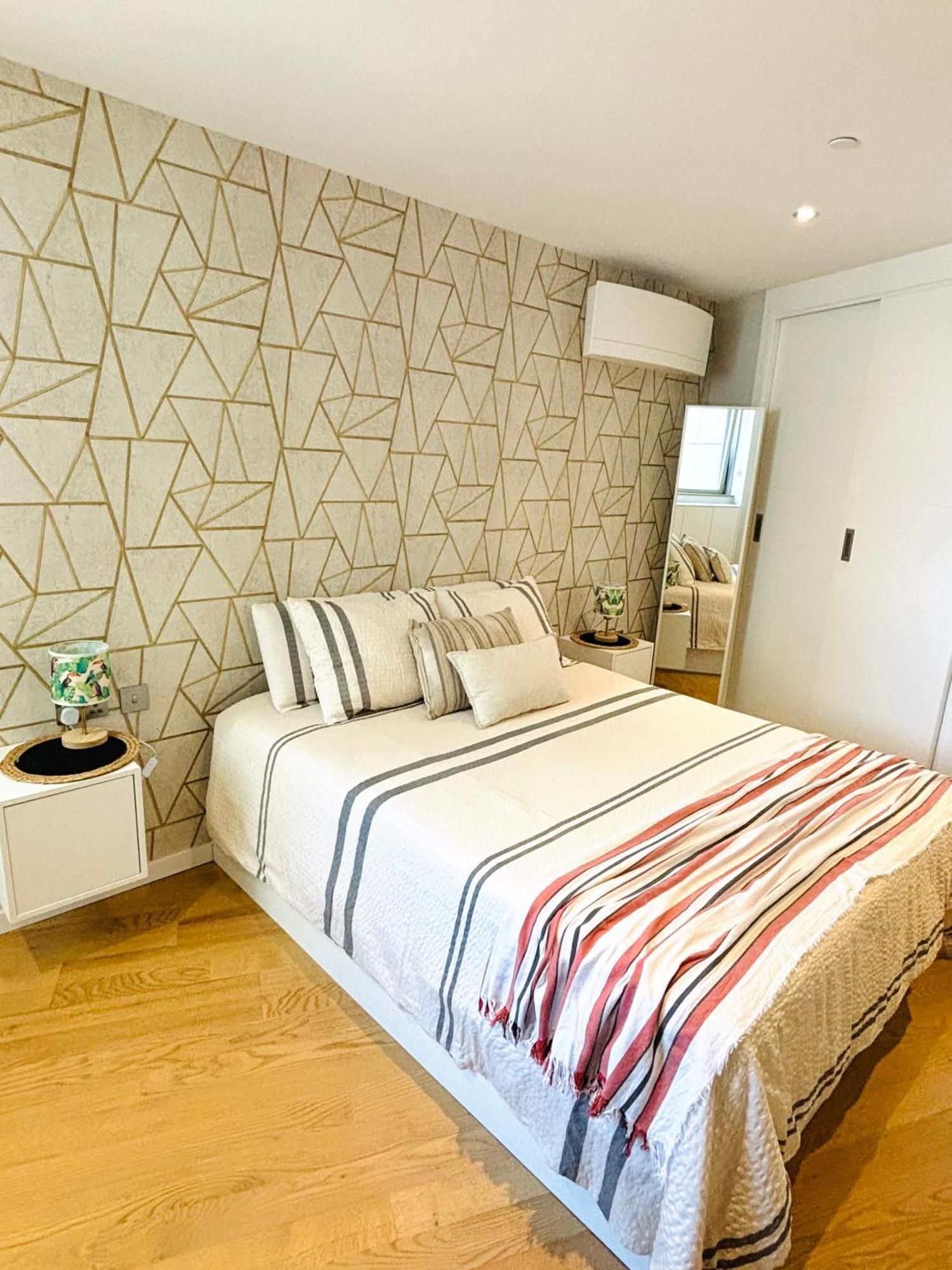 Ocean Village High Floor Luxury Modern Apartment 直布罗陀 外观 照片