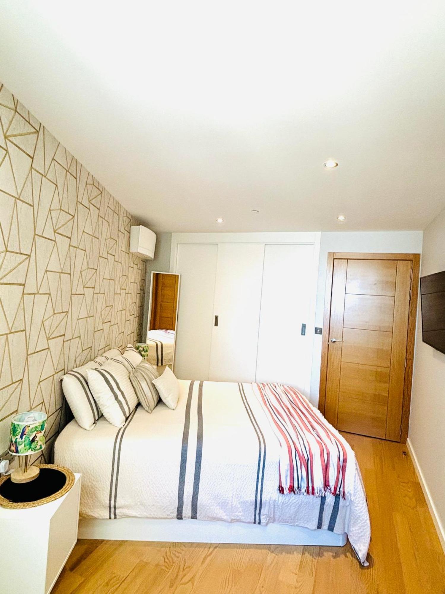 Ocean Village High Floor Luxury Modern Apartment 直布罗陀 外观 照片